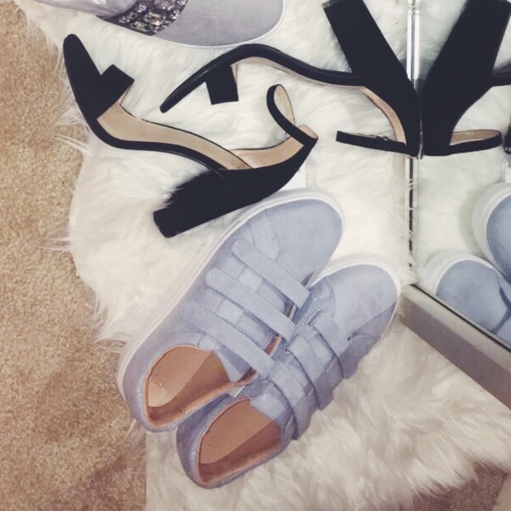 Faux suede blue sneakers